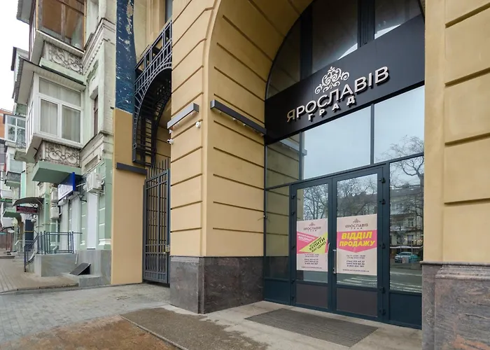 Petrovdom 166-3B In Beautiful Apartments In Rc \