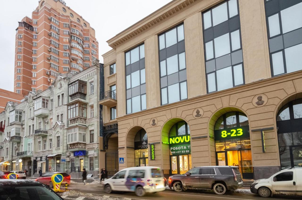 Apartment Petrovdom In Beautiful In Rc 