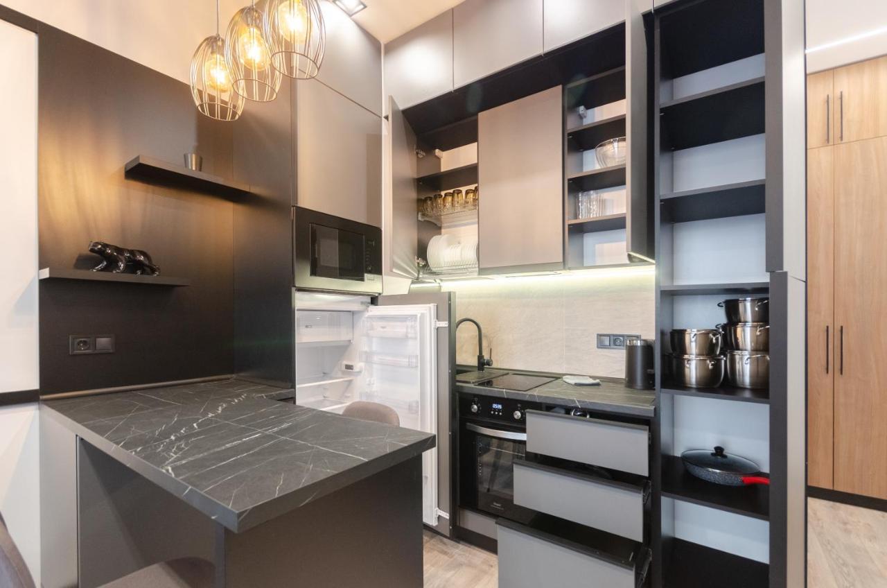 Apartment Petrovdom In Beautiful In Rc 