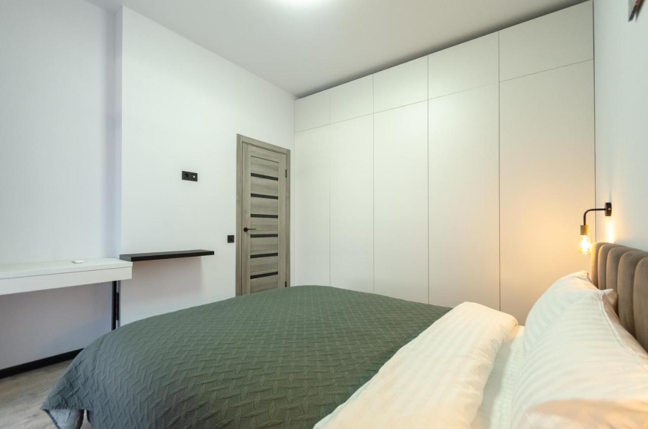 Apartment Petrovdom In Beautiful In Rc 
